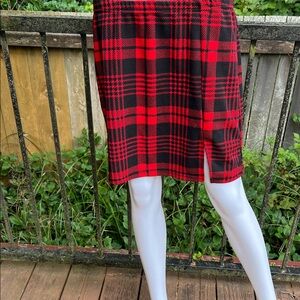 SHEIN Red and Black Plaid Pencil Skirt. Size XL.